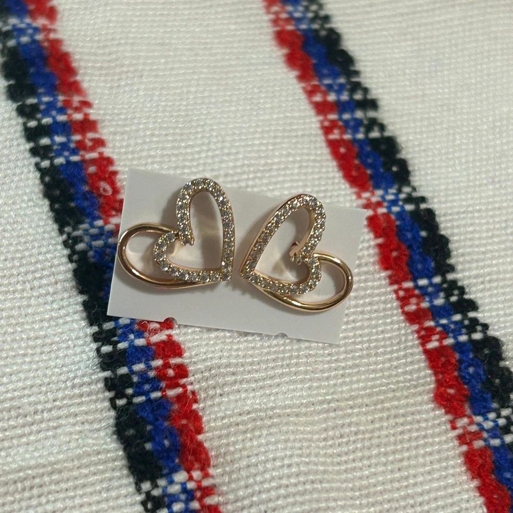 Elegant Heart-Shaped Gold Plated New